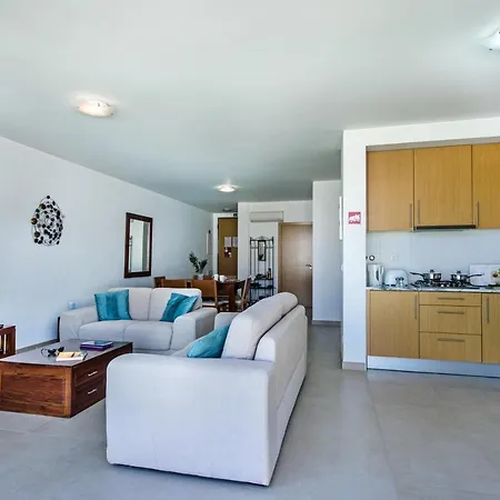 Ria - Jasmine - Pool, Jacuzzi & Sea Views